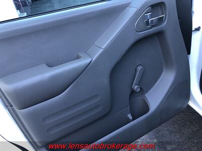 2016 Nissan Frontier S  *Great Little Work Truck Or? - Photo 8 - Tucson, AZ 85705