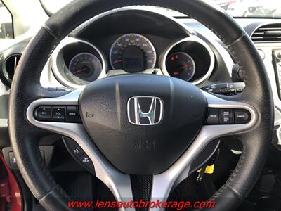 2009 Honda Fit Sport w/Navi  *Fuel Saving 5 Speed! - Photo 12 - Tucson, AZ 85705