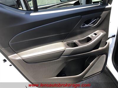 2020 Chevrolet Traverse RS  *3rd Row Equipped W/80k Miles! - Photo 16 - Tucson, AZ 85705