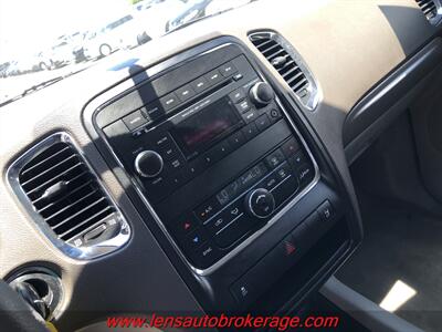 2012 Dodge Durango SXT  *3rd Row Equipped! - Photo 14 - Tucson, AZ 85705