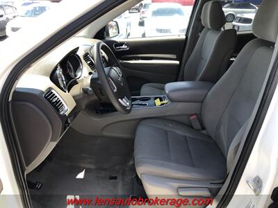 2012 Dodge Durango SXT  *3rd Row Equipped! - Photo 11 - Tucson, AZ 85705