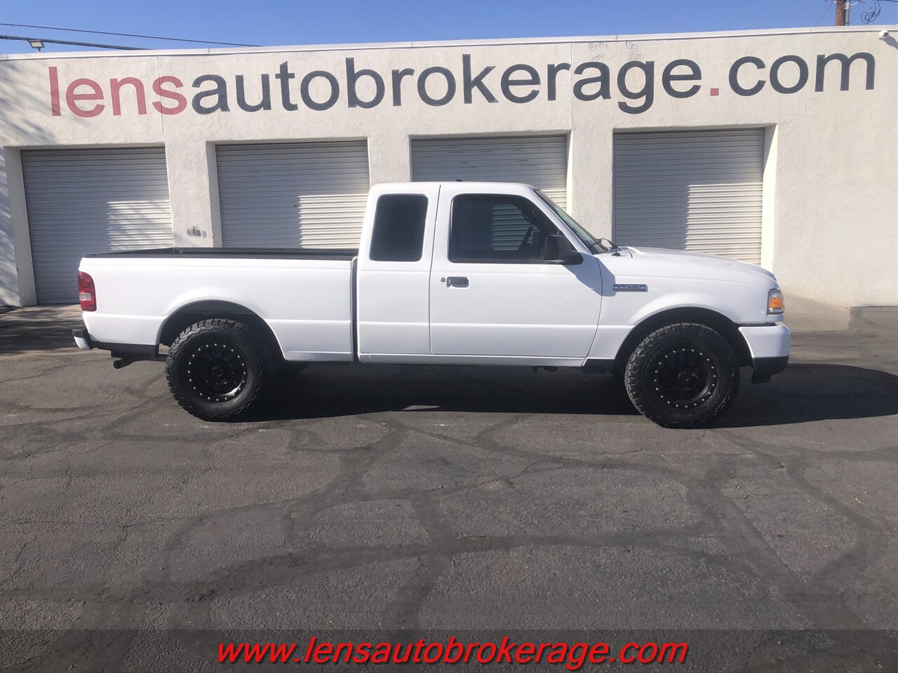 2011 Ford Ranger XLT  *Super Clean 2wd W/Method Wheels! - Photo 1 - Tucson, AZ 85705