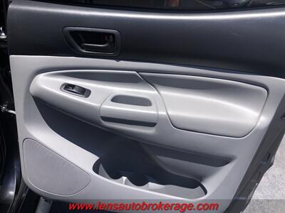 2015 Toyota Tacoma PreRunner V6  *Double Cab Taco! - Photo 18 - Tucson, AZ 85705