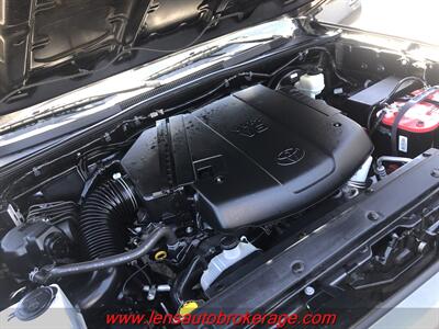 2015 Toyota Tacoma PreRunner V6  *Double Cab Taco! - Photo 23 - Tucson, AZ 85705