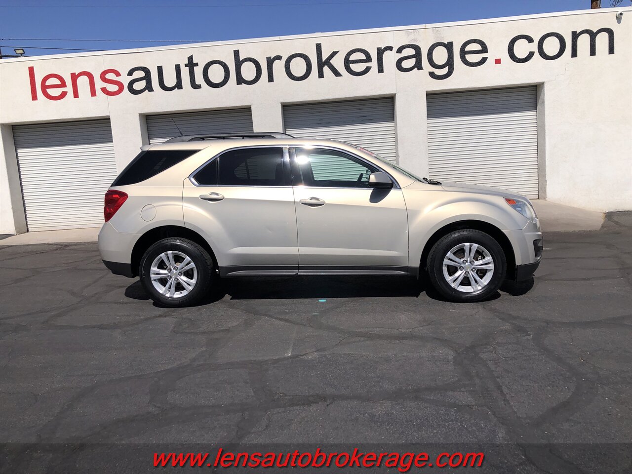 2012 Chevrolet Equinox LT  *90k Mile Tow Behind! - Photo 1 - Tucson, AZ 85705