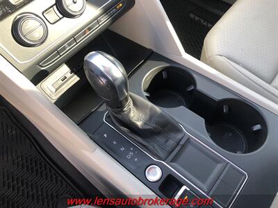 2020 Volkswagen Atlas SE   - Photo 11 - Tucson, AZ 85705