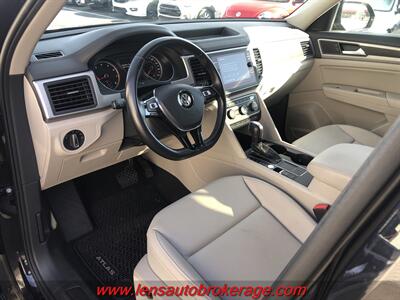 2020 Volkswagen Atlas SE   - Photo 6 - Tucson, AZ 85705