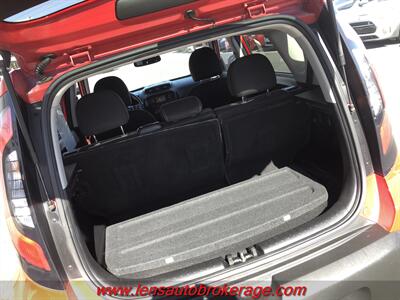 2015 Kia Soul +   - Photo 18 - Tucson, AZ 85705