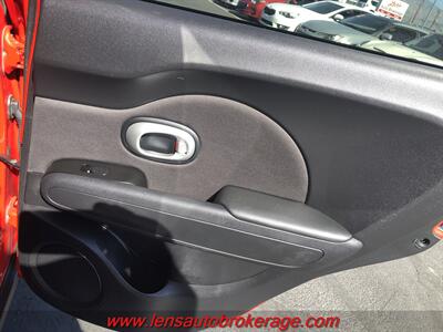 2015 Kia Soul +   - Photo 19 - Tucson, AZ 85705
