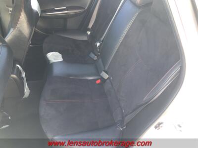2011 Subaru Impreza WRX  *Nice Manual 6 Speed Subi! - Photo 17 - Tucson, AZ 85705