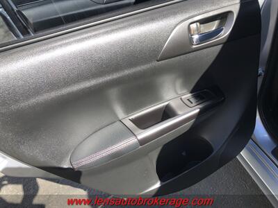 2011 Subaru Impreza WRX  *Nice Manual 6 Speed Subi! - Photo 16 - Tucson, AZ 85705