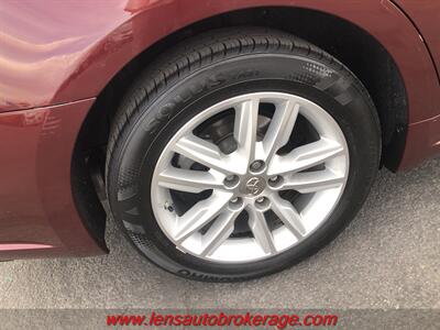 2014 Toyota Avalon XLE   - Photo 26 - Tucson, AZ 85705