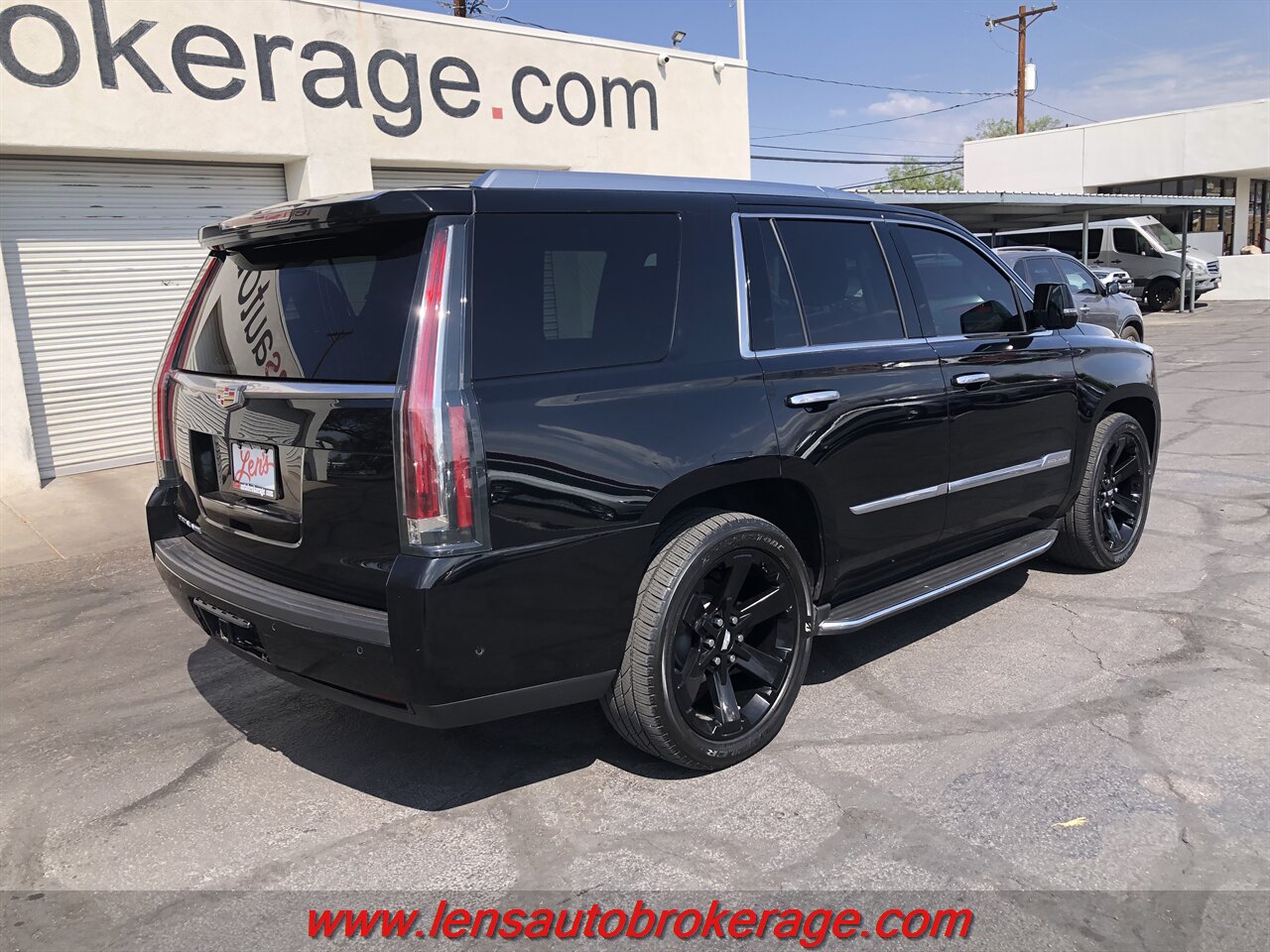 2017 Cadillac Escalade Standard photo 8