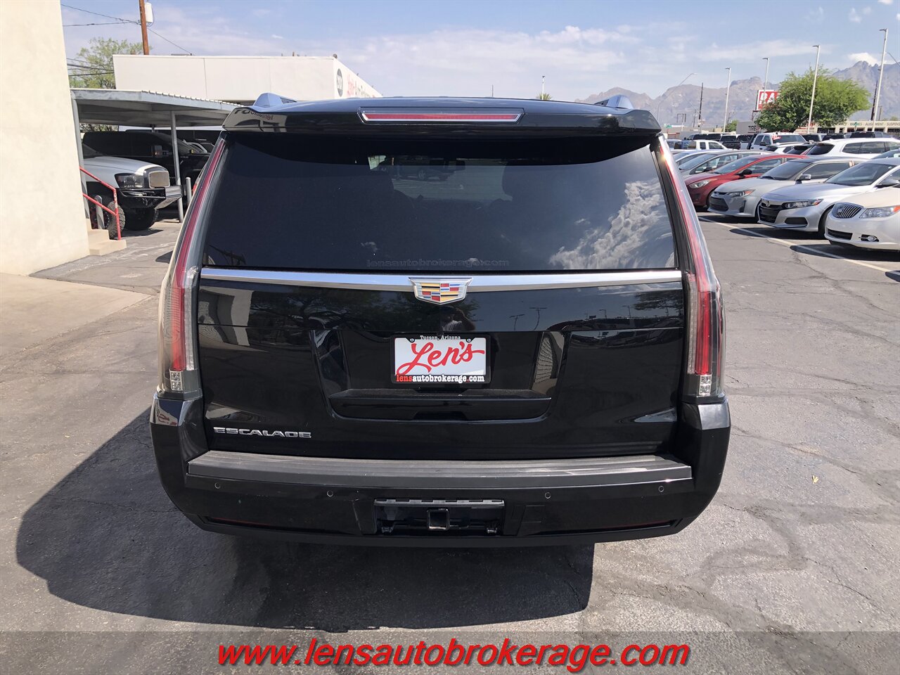 2017 Cadillac Escalade Standard photo 7