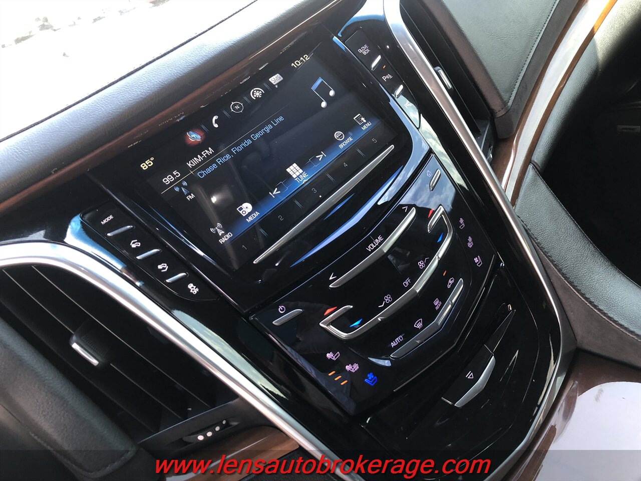 2017 Cadillac Escalade Standard photo 14