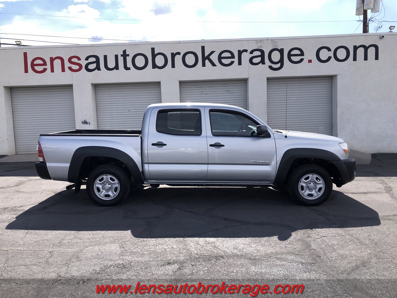 2011 Toyota Tacoma  *61k Mile Crew Cab 2wd Taco! - Photo 1 - Tucson, AZ 85705