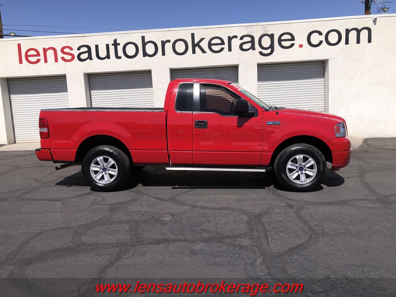 2006 Ford F-150 XL  *Fresh Trans, New Rubber, Solid Driver! - Photo 1 - Tucson, AZ 85705
