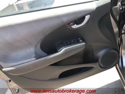2013 Honda Fit  **FUEL SAVER!!** - Photo 9 - Tucson, AZ 85705