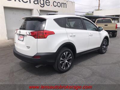 2015 Toyota RAV4 Limited  *AWD! - Photo 10 - Tucson, AZ 85705