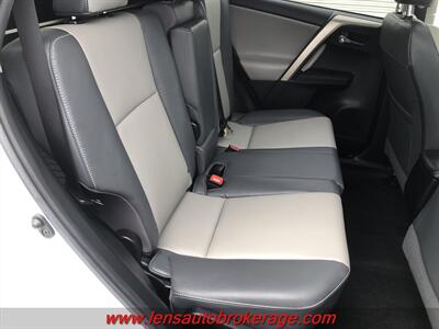 2015 Toyota RAV4 Limited  *AWD! - Photo 23 - Tucson, AZ 85705