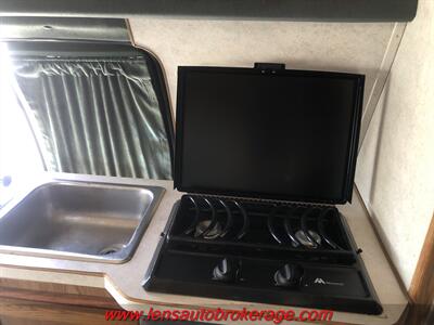 1997 Coachmen M-19 Class B  *Only 74k Miles! Fully Contained RV! - Photo 19 - Tucson, AZ 85705