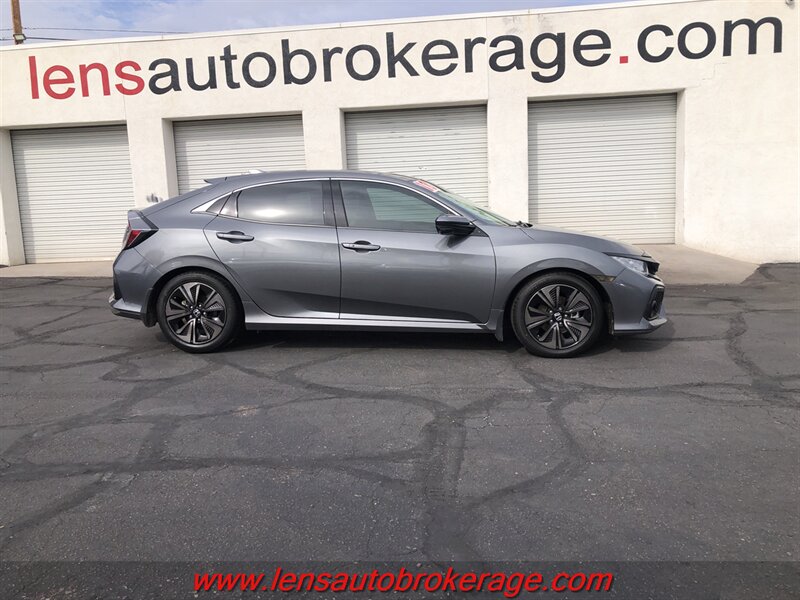 2018 Honda Civic EXL-W Navigation  *Clean Carfax 1 Owner!