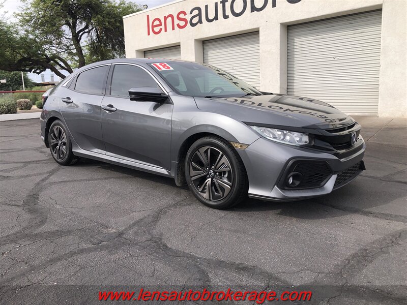 2018 Honda Civic EXL-W Navigation  *Clean Carfax 1 Owner!