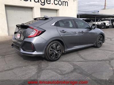 2018 Honda Civic EXL-W Navigation  *Clean Carfax 1 Owner! - Photo 8 - Tucson, AZ 85705