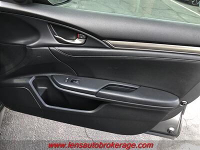 2018 Honda Civic EXL-W Navigation   - Photo 22 - Tucson, AZ 85705