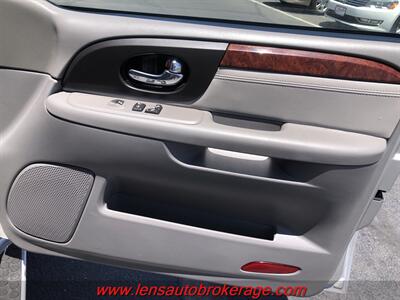 2007 GMC Envoy Denali  *Clean, Cared For Envoy!! - Photo 20 - Tucson, AZ 85705
