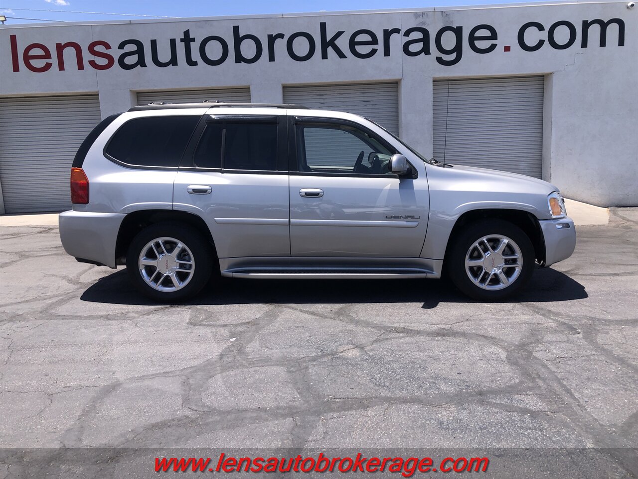 2007 GMC Envoy Denali  *Clean, Cared For Envoy!! - Photo 1 - Tucson, AZ 85705