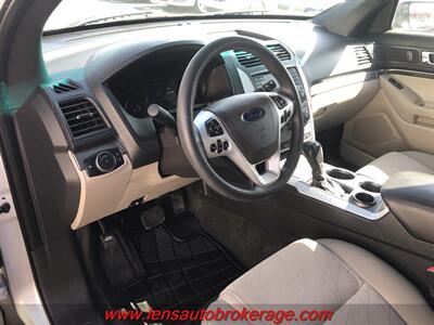 2013 Ford Explorer   - Photo 10 - Tucson, AZ 85705