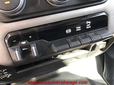 2020 RAM 2500 Tradesman  *Clean Crew Cummins 4x4! - Photo 15 - Tucson, AZ 85705