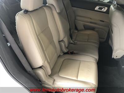 2014 Ford Explorer XLT  *3rd Row Equipped!* - Photo 17 - Tucson, AZ 85705