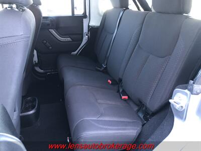 2013 Jeep Wrangler Sport  *Hard Top Unlimited Jeep With Bumpers & Winch! - Photo 17 - Tucson, AZ 85705