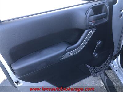 2013 Jeep Wrangler Sport  *Hard Top Unlimited Jeep With Bumpers & Winch! - Photo 9 - Tucson, AZ 85705