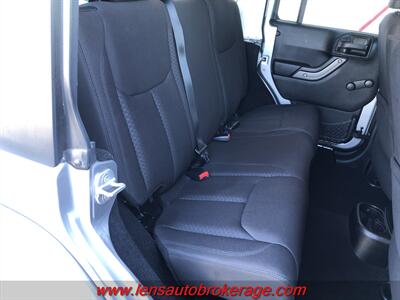 2013 Jeep Wrangler Sport  *Hard Top Unlimited Jeep With Bumpers & Winch! - Photo 19 - Tucson, AZ 85705