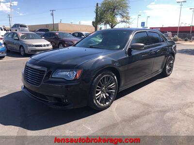 2013 Chrysler 300 Series Limited 5.7 HEMI V8   - Photo 4 - Tucson, AZ 85705