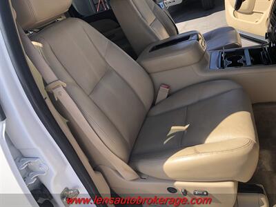 2011 GMC Sierra 2500 Denali  Duramax Diesel 4x4! *CARFAX 1 OWNER! - Photo 21 - Tucson, AZ 85705