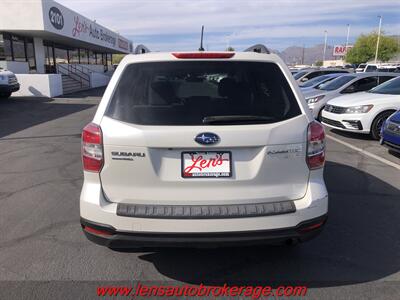 2015 Subaru Forester 2.5i Premium  *NEW ARRIVAL! - Photo 4 - Tucson, AZ 85705