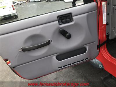 1997 Jeep Wrangler Sport   - Photo 9 - Tucson, AZ 85705