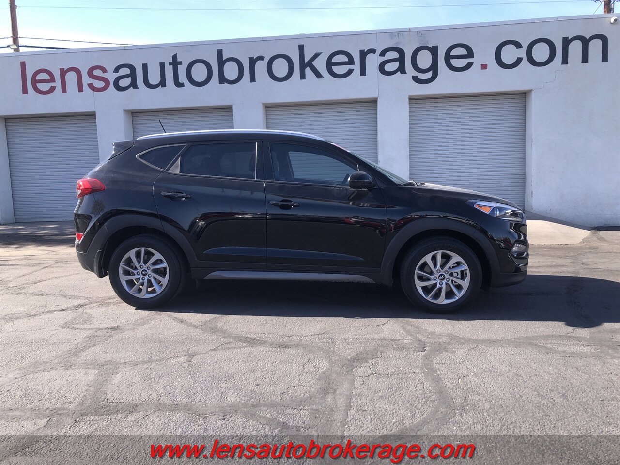 2016 Hyundai TUCSON SE  *New Arrival! - Photo 1 - Tucson, AZ 85705