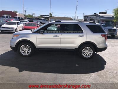 2013 Ford Explorer XLT  *3rd Row Equipped! - Photo 5 - Tucson, AZ 85705