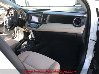 2015 Toyota RAV4 XLE  *NEW ARRIVAL! - Photo 23 - Tucson, AZ 85705