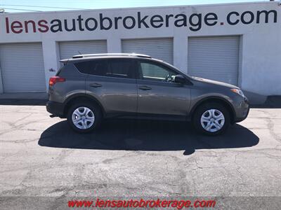 2013 Toyota RAV4 LE  Nice Little AWD! SUV