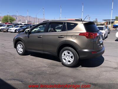 2013 Toyota RAV4 LE  *NEW ARRIVAL AWD! - Photo 5 - Tucson, AZ 85705
