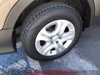 2013 Toyota RAV4 LE  Nice Little AWD! - Photo 24 - Tucson, AZ 85705