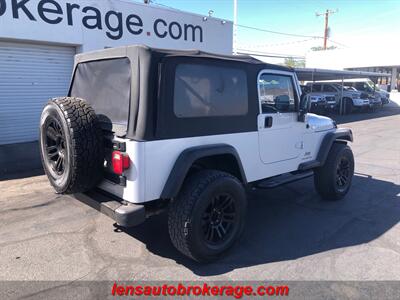 2005 Jeep Wrangler Unlimited   - Photo 8 - Tucson, AZ 85705