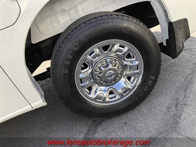 2016 Nissan NV 3500 HD SL  *Nice 12 Passenger Van! - Photo 26 - Tucson, AZ 85705