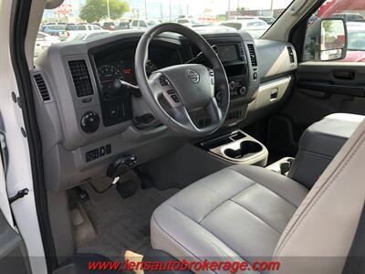 2016 Nissan NV 3500 HD SL  *Nice 12 Passenger Van! - Photo 10 - Tucson, AZ 85705